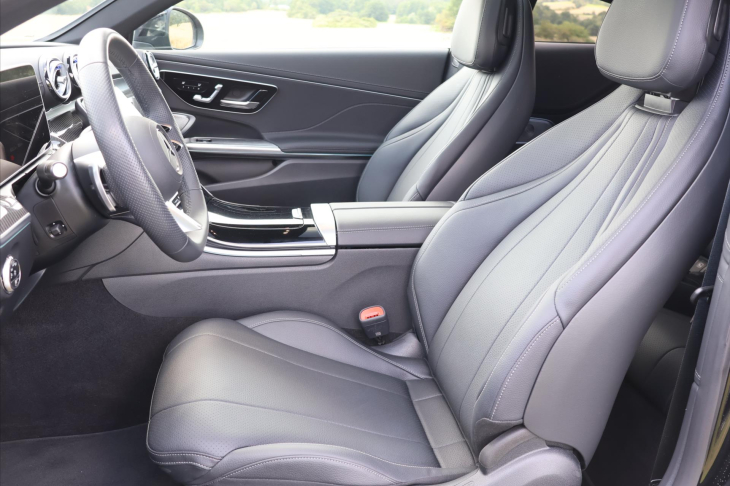 Mercedes-Benz CLE 2,0 300 4Matic AMG Premium Plus