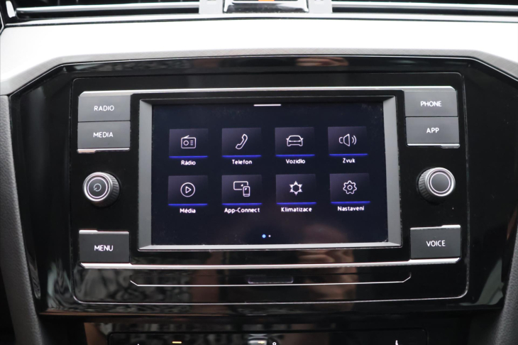 Volkswagen Passat Variant 1,5 TSI EVO 110kW Klima CZ DPH