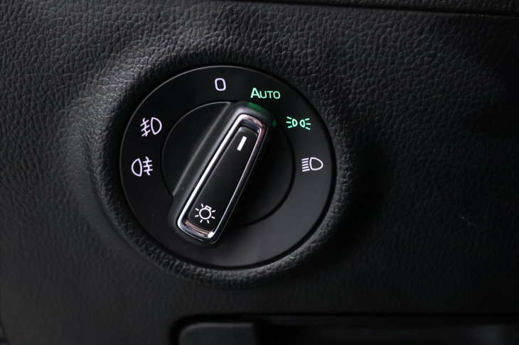 Škoda Superb 2,0 TDI 110kW DSG L&K DPH CZ