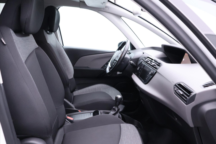 Citroën Grand C4 Picasso 1,2 PT 96kW Selection 1.Maj