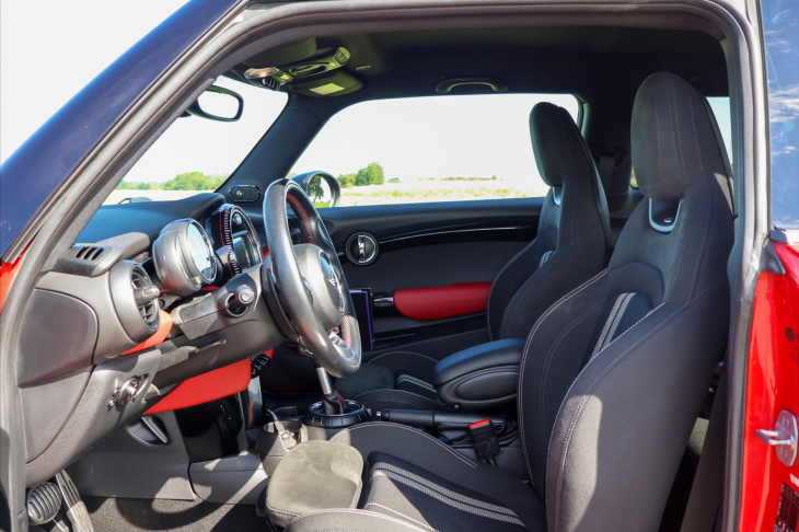 Mini Cooper 2,0 JCW 170kW Automat H/K LED