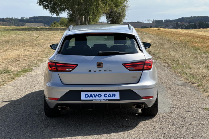 Seat Leon 2,0 TSI Cupra 221kW 4Drive DSG