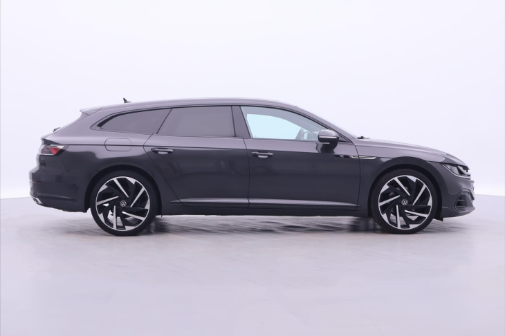 Volkswagen Arteon Shooting Brake 2,0 TSI 140kW DSG R-line HUD