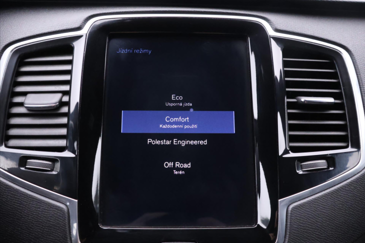 Volvo XC90 2,0 D5 Aut. AWD CZ R-Design