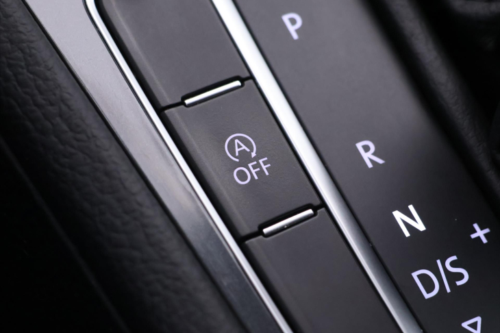 Volkswagen Golf 2,0 TDI 110kW DSG 1.Maj. DPH