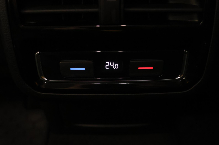 Volkswagen Passat 2,0 TDI 110kW Comfortline Navi