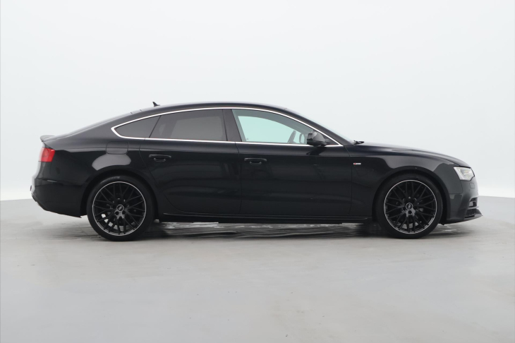 Audi A5 3,0 TDI quattro S-Line 1.Maj