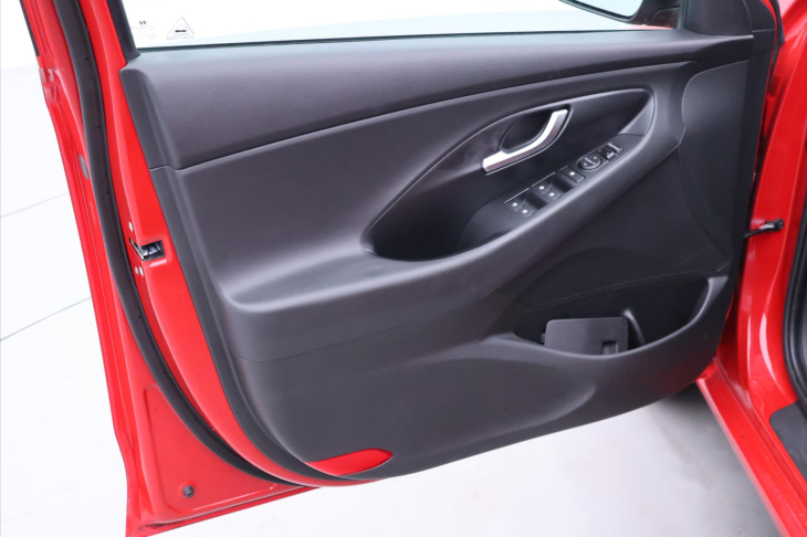 Hyundai i30 1,5 i CVVT 80kW CZ DPH