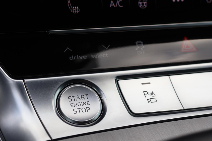 Audi A7 3,0 50TDI S-line Noční vidění