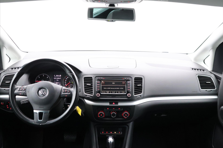 Volkswagen Sharan 2,0 TDI 130kW DSG Highline Xenon