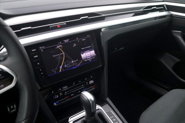 Volkswagen Arteon 2.0 TDI 147kW 4M DSG R-line DPH CZ