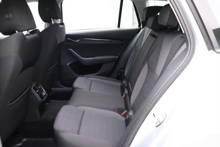Škoda Octavia 2,0 TDI 110kW 4x4 DSG DPH CZ