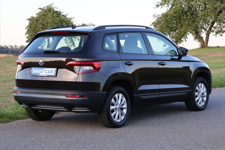 Škoda Karoq 1,5 TSI DSG Ambition LED CZ