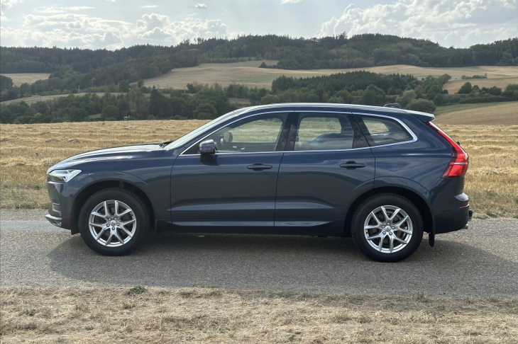 Volvo XC60 2,0 145 kW D4 AWD Momentum
