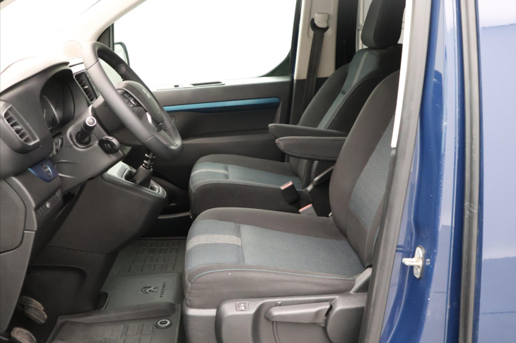 Peugeot Traveller 2,0 HDI 110kW CZ 8-Míst