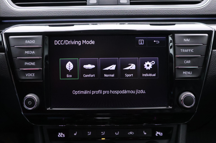 Škoda Superb 2,0 TDI 140kW DSG L&K Xenon