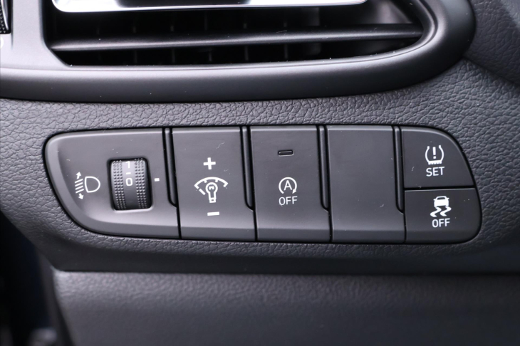 Hyundai i30 1,0 T-GDI 88kW DCT Smart CZ