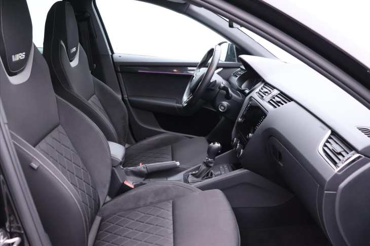Škoda Octavia 2,0 TSI 169kW DSG Panorama RS