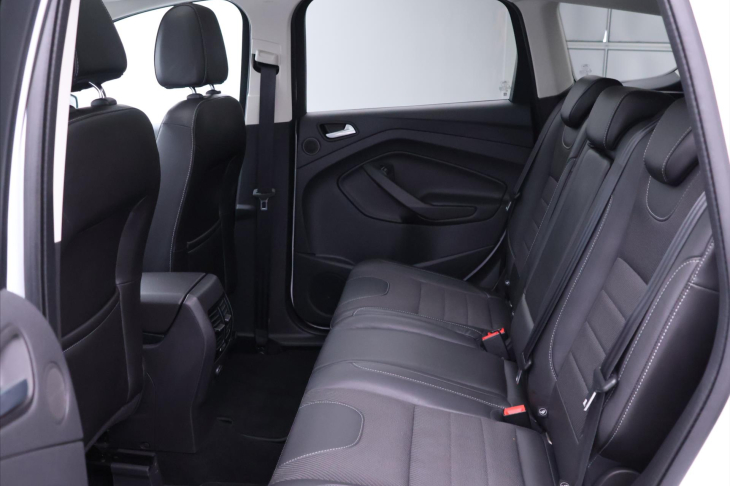 Ford Kuga 2,0 TDCi 120kW 4x4 Titanium