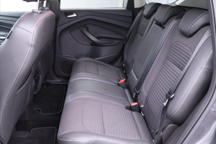 Ford Kuga 1,5 EB 110kW Titanium Navi