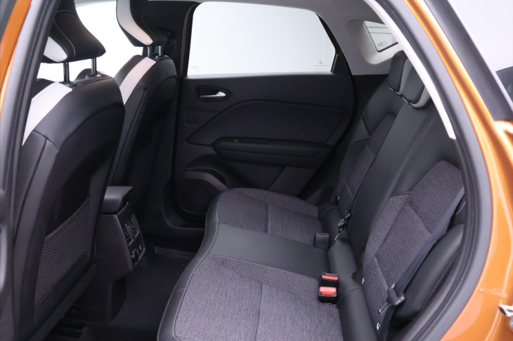 Renault Captur 1,3 TCe 103kW Aut. Kůže CZ