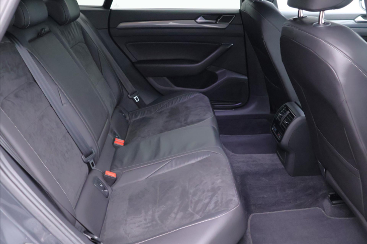 Volkswagen Arteon 2,0 TSI 140kW DSG R-Line