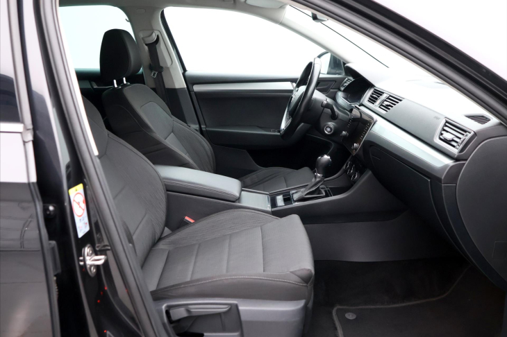 Škoda Superb 1,6 TDI 88kW DSG Aut.klima