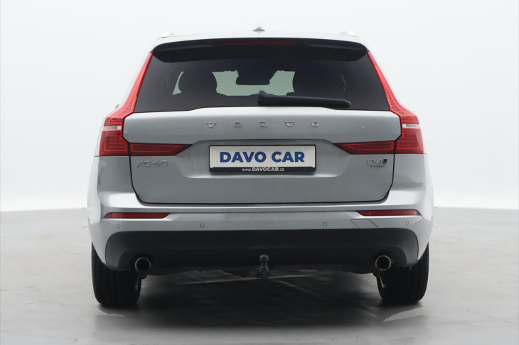 Volvo XC60 2,0 140KW D4 Momentum AWD Auto
