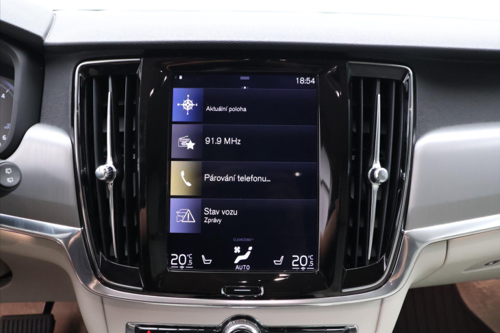 Volvo V90 2,0 D4 140kW Drive-E Momentum Aut.