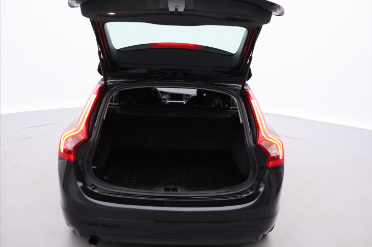 Volvo V60 1,6 D2 84kW Kinetic
