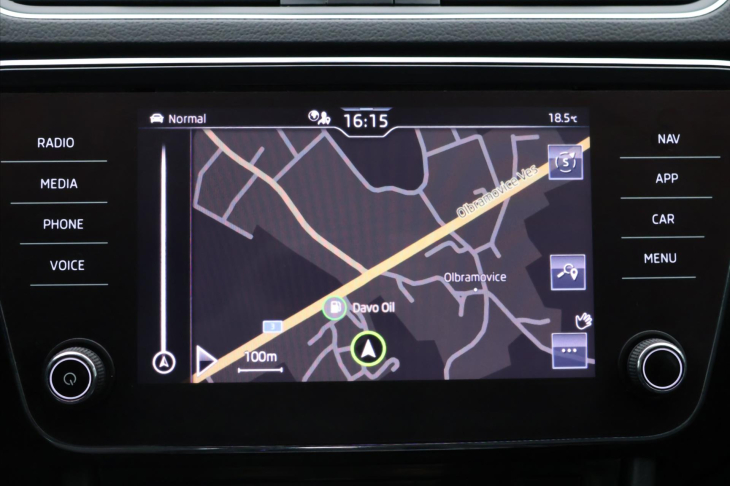 Škoda Superb 2,0 TDI 110kW DSG Style CZ DPH