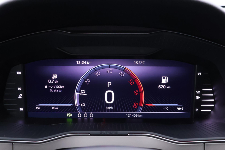 Škoda Superb 2,0 TDI 110kW Style DSG CZ DPH