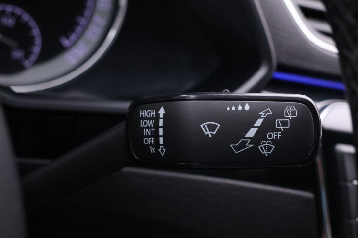 Škoda Superb 2,0 TSI 242kW DSG 4x4 L&K CZ