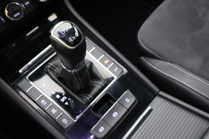 Škoda Superb 2,0 TDI 140kW DSG Sportline