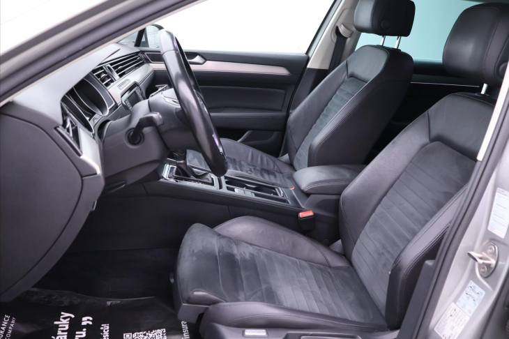 Volkswagen Passat 2,0 TDI 110kW DSG CZ Highline