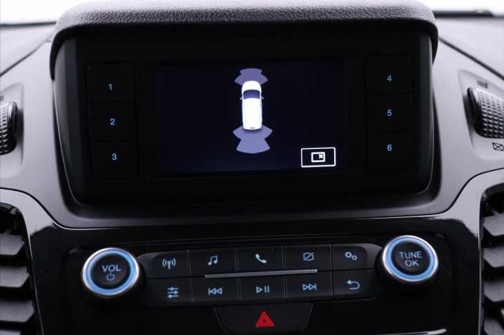 Ford Tourneo Connect 1,5 TDCi 88kW CZ Titanium DPH