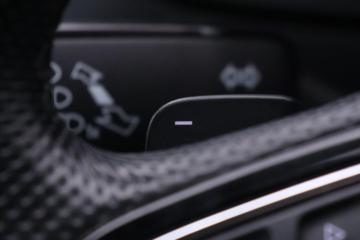 Škoda Karoq 2,0 TDI 110kW 4x4 DSG CZ Style