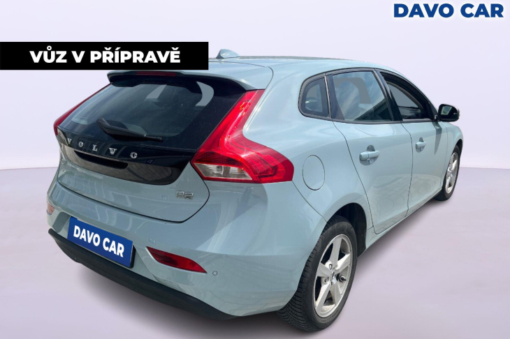 Volvo V40 2,0 D2 Automat Kinatic Kůže