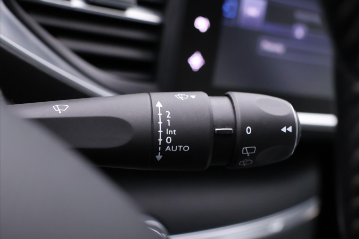Peugeot 308 2,0 BlueHDI 110kW Aut. Allure