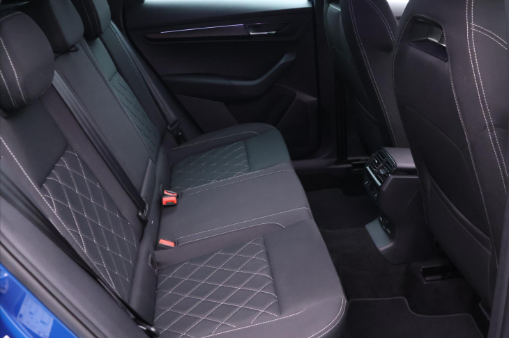 Škoda Karoq 2,0 TDI 4x4 DSG Sportline CZ