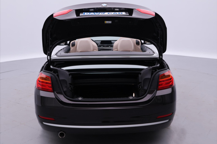 BMW Řada 4 2,0 135 kW Modern Line Cabrio