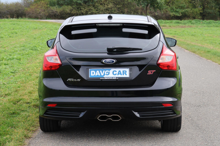 Ford Focus 2,0 Ecoboost 183kW 54tis.Km ST