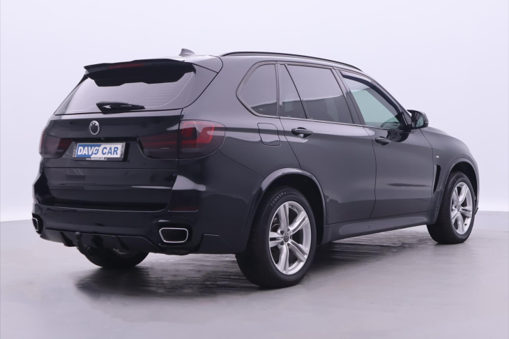 BMW X5 3,0 xDrive40d 230kW CZ