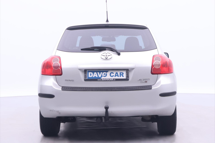 Toyota Auris 2,0 D-4D 93kW Xenon Tažné