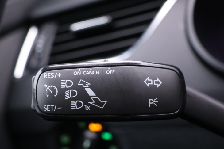 Škoda Octavia 2,0 TDI 110kW 1.Maj Xenon Navi