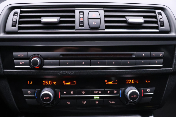 BMW Řada 5 3,0 530d xDrive 190kW