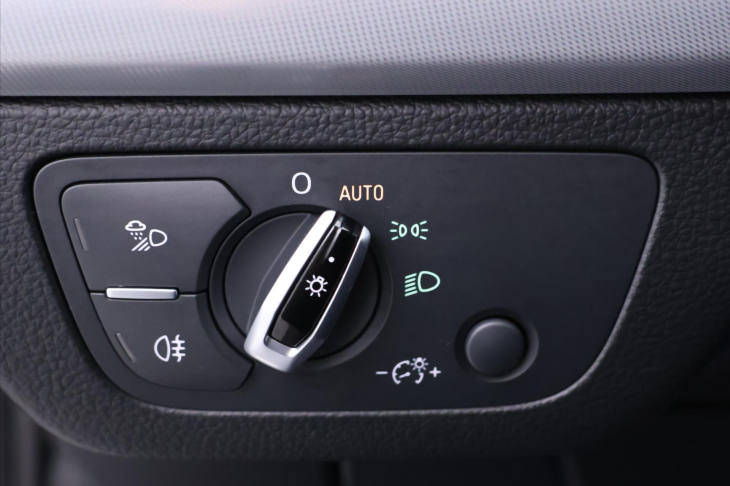 Audi Q5 2,0 TDI 140kW S-Line Quattro