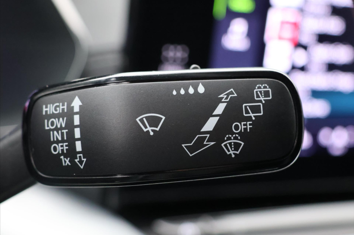 Škoda Octavia 2,0 TDI 110kW DSG Matrix DPH