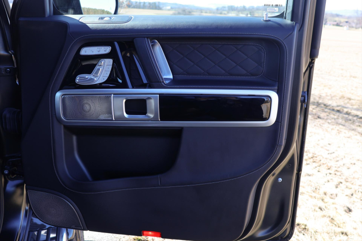 Mercedes-Benz Třídy G 4,0 63AMG 588kW 4x4^2 Brabus