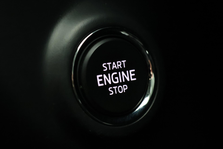 Škoda Superb 2,0 TDI 110kW Style DSG CZ DPH